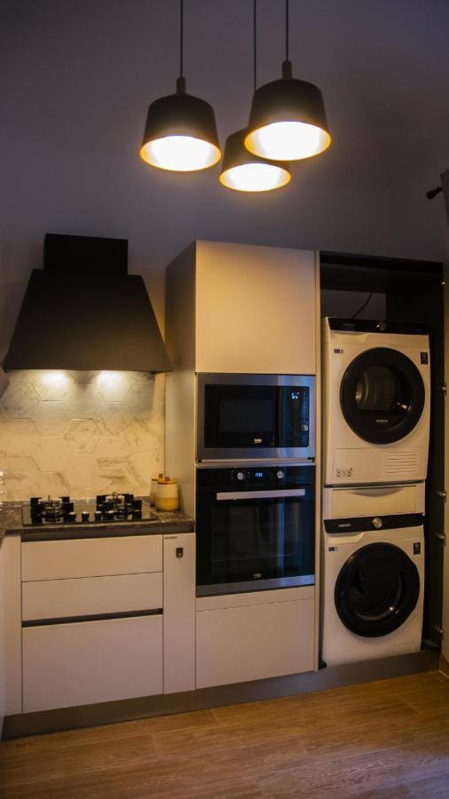 Le Maioliche Apartment Palermo Bagian luar foto