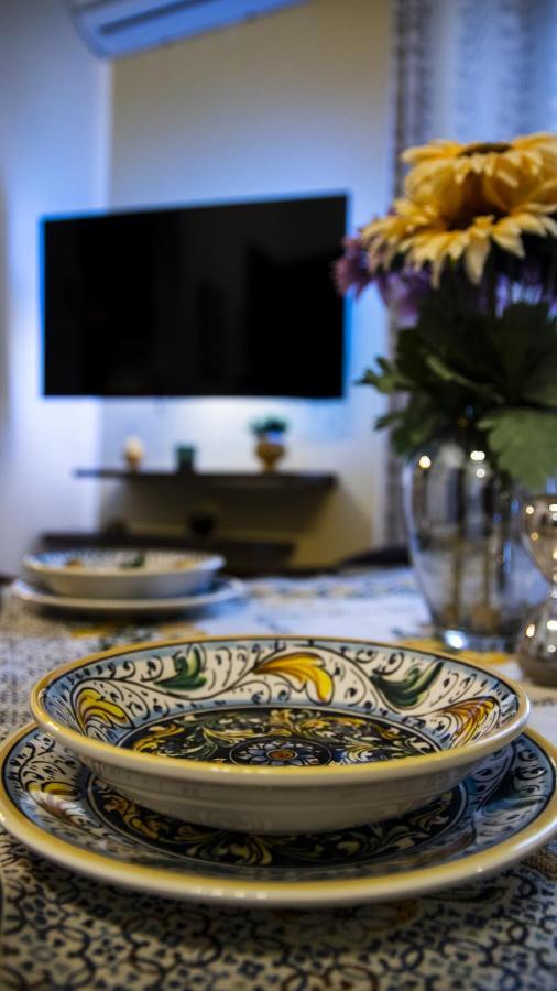 Le Maioliche Apartment Palermo Bagian luar foto