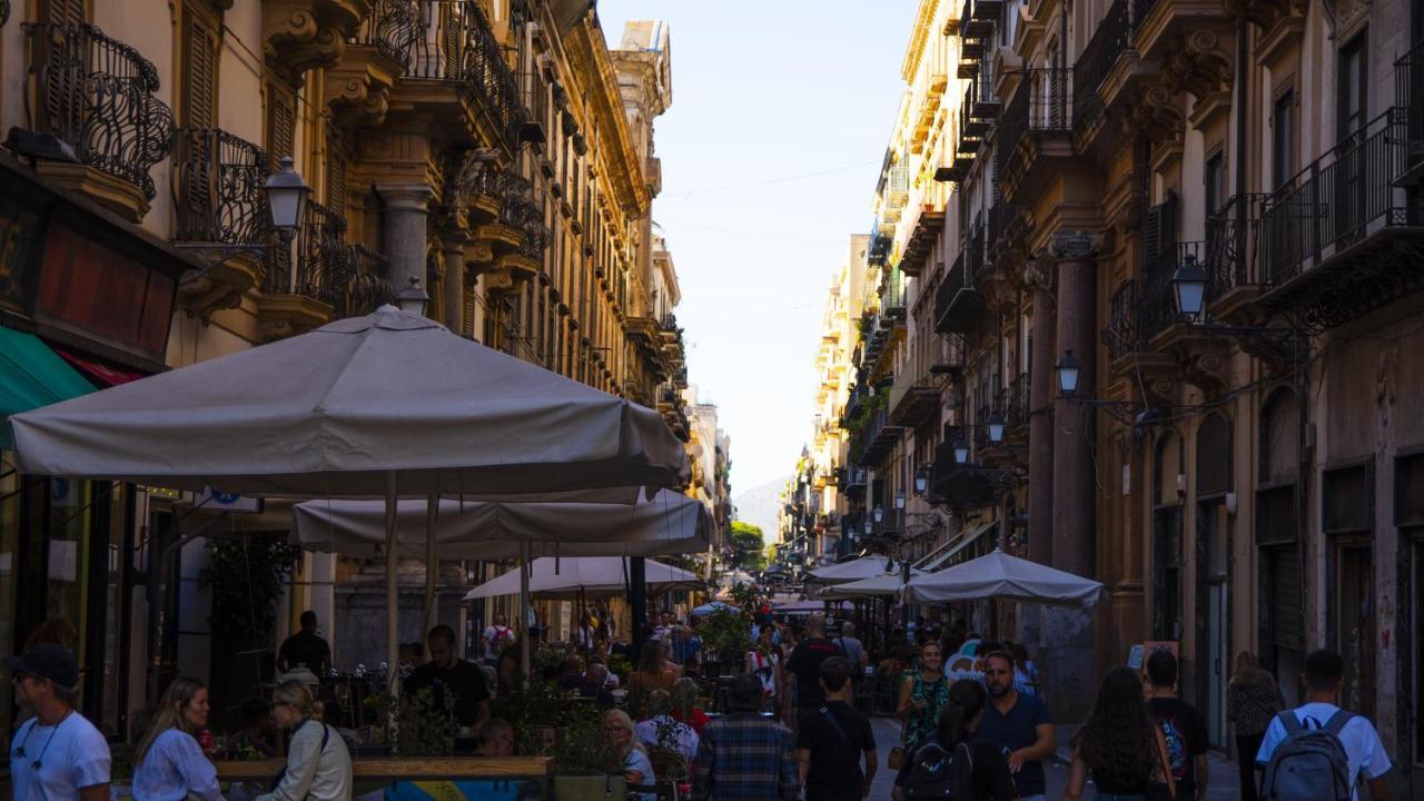 Le Maioliche Apartment Palermo Bagian luar foto